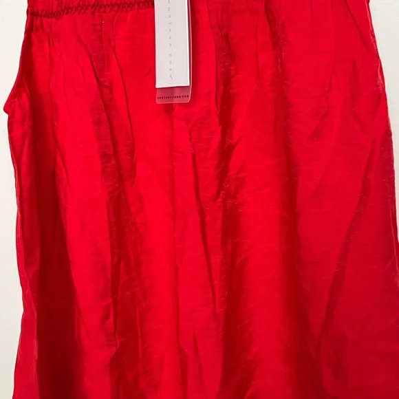 Endless rose red sleeveless top - Picture 2 of 4